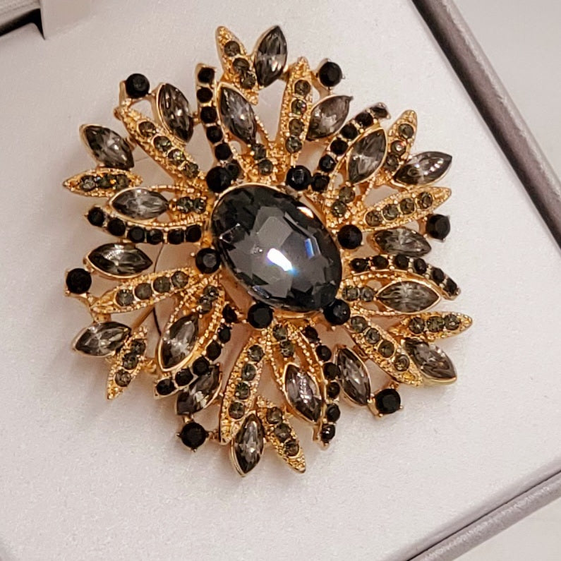 Gold/Black Flower Brooch